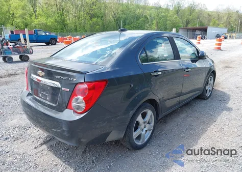 2016 Chevrolet Sonic Ltz Auto from USA, damaged, VIN 1G1JE5SB5G4137710